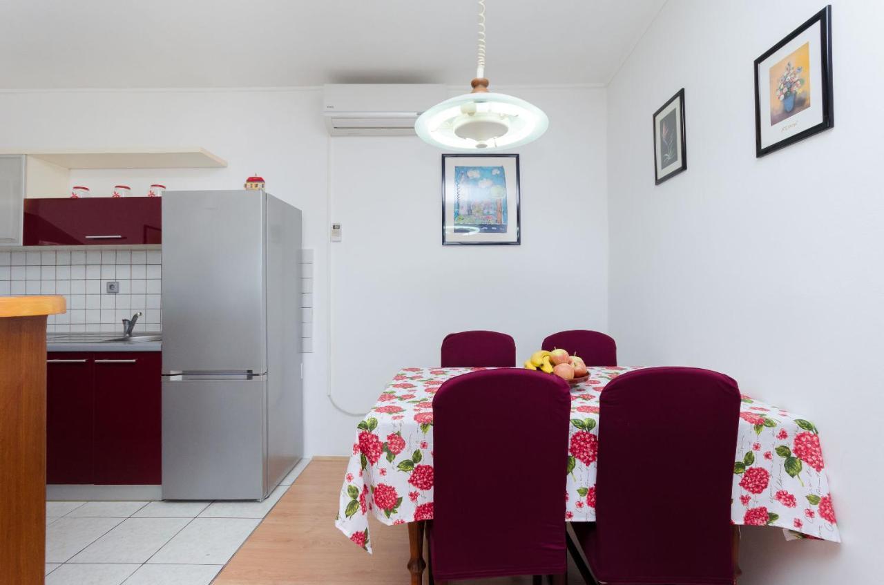 Apartment Goran Novi Vinodolski Esterno foto